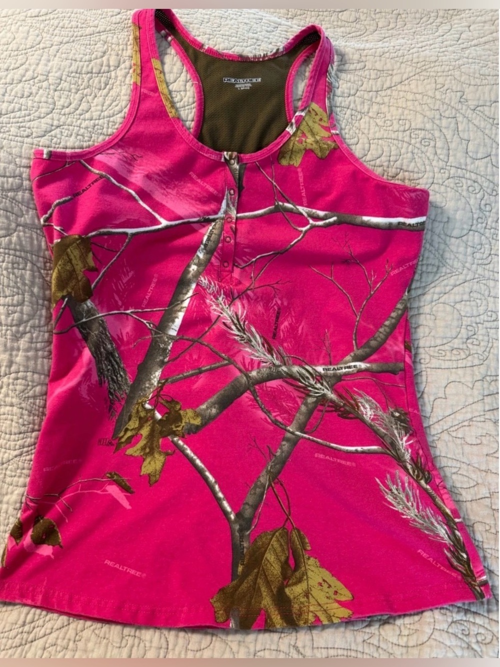 Realtree Pink Camo Henley Tank Top size large